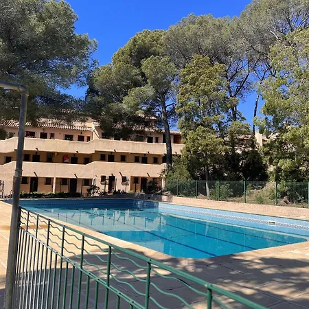 Avec Piscine Et Parking - 4 Pers. - Fr-1-226a-214 * Saint-Raphaël